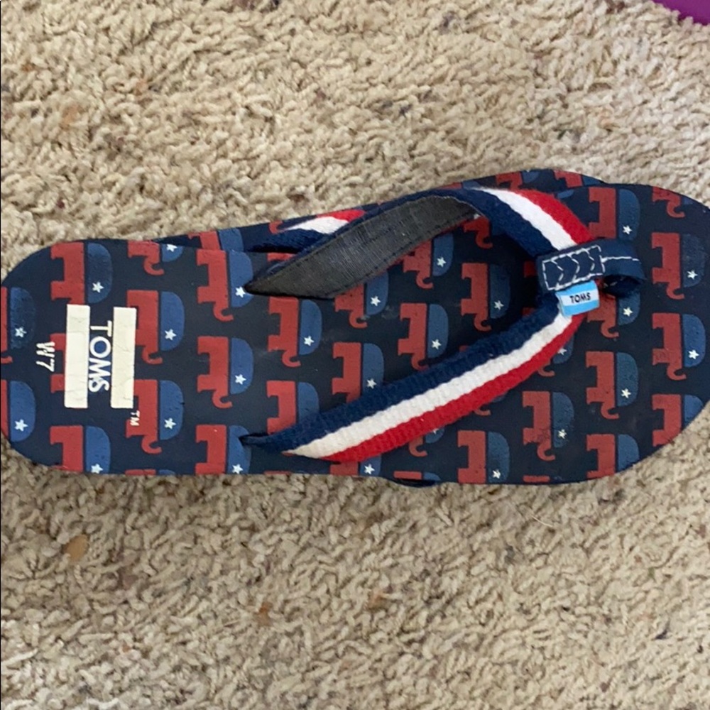 Toms flops